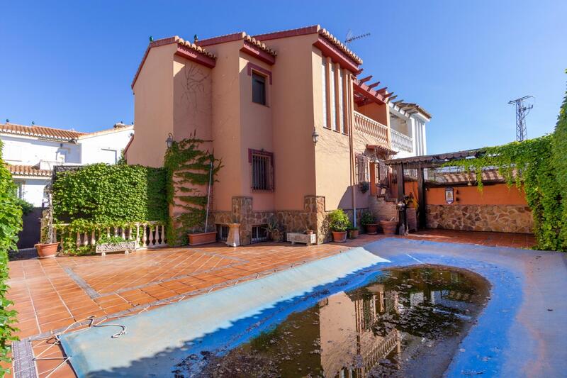 Duplex for sale in Las Gabias, Granada