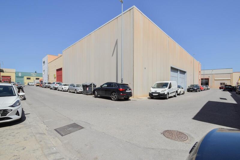 Commercial Property for sale in Ogijares, Granada