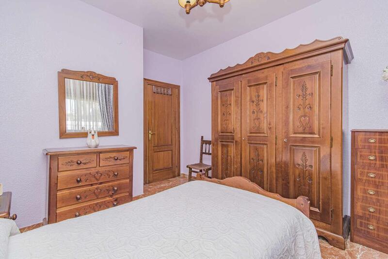 5 спальная комната дуплекс продается