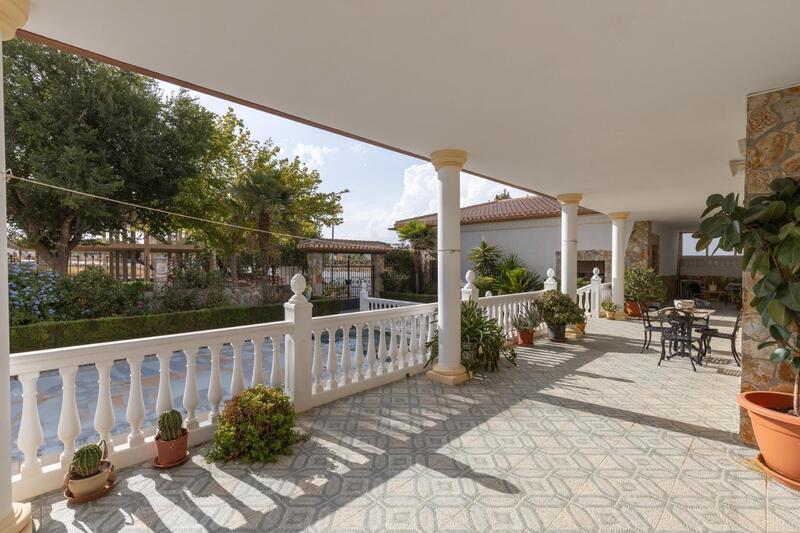 3 Cuarto Villa en venta