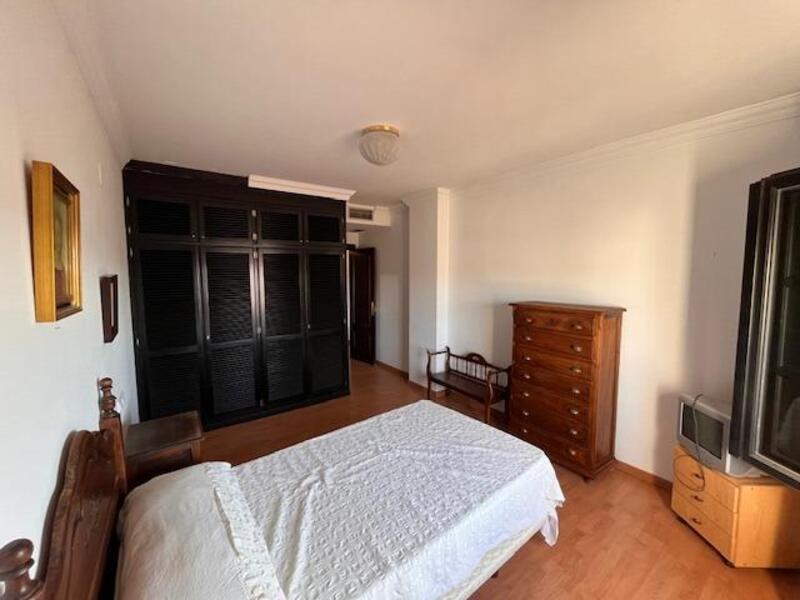 4 chambre Appartement à vendre