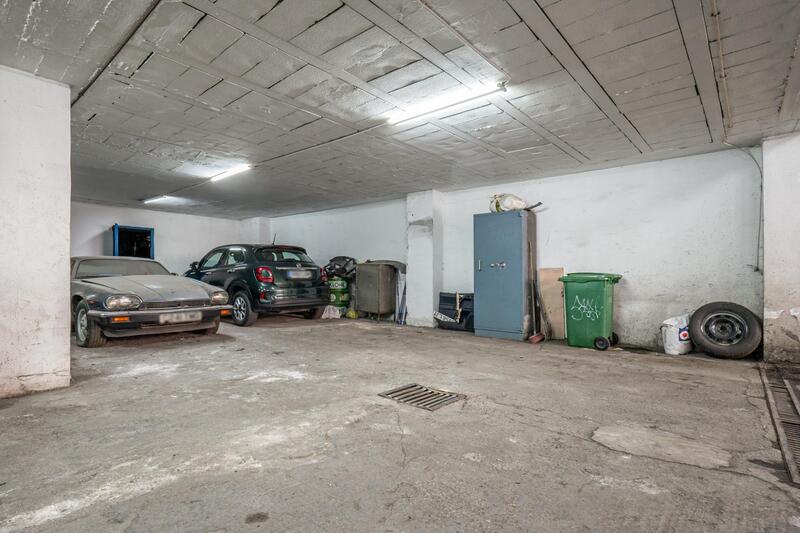 Local Commercial à vendre