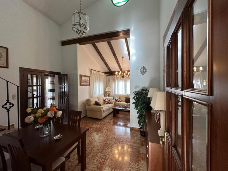 6 chambre Villa à vendre