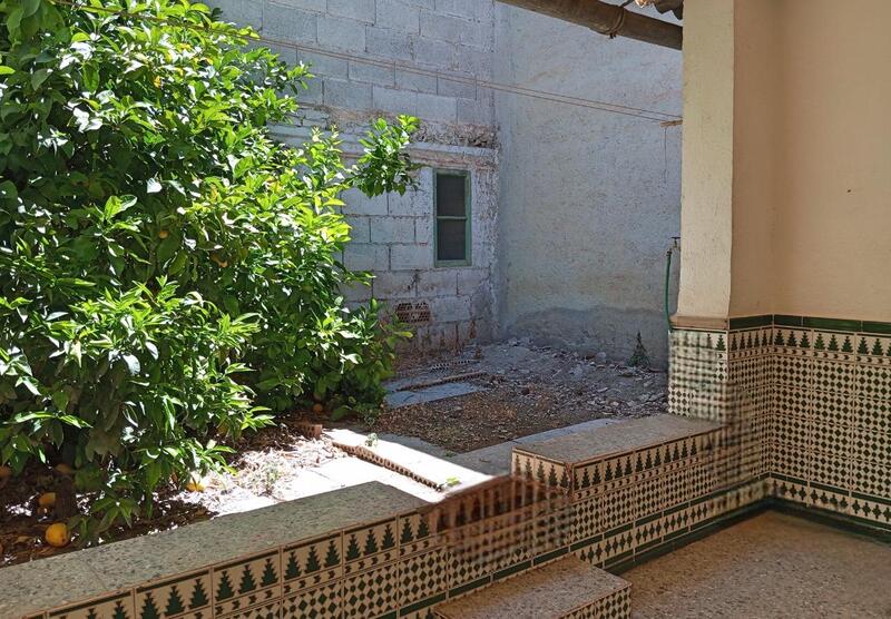 8 bedroom Cave House for sale