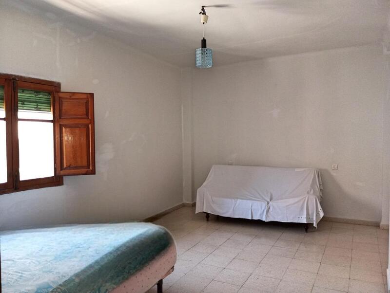 8 bedroom Cave House for sale