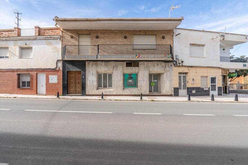 6 chambre Villa à vendre