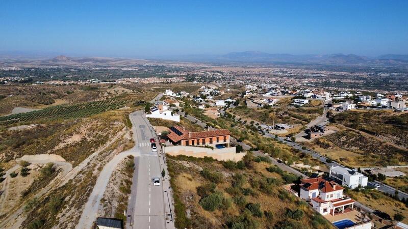 3 Cuarto Terrenos en venta