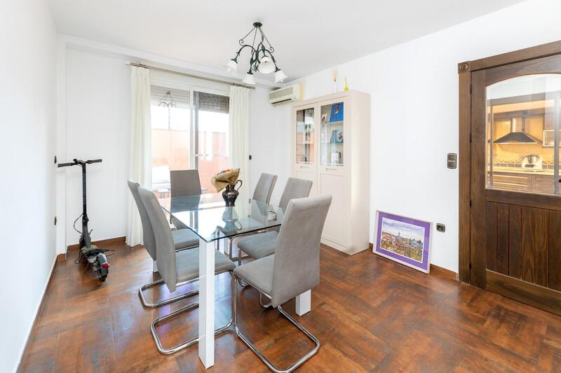 5 soveværelse Duplex til salg