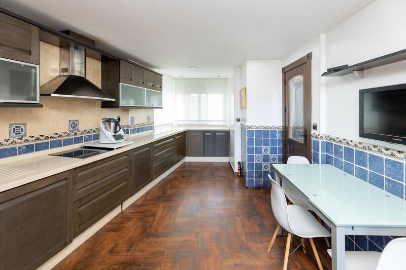5 soveværelse Duplex til salg