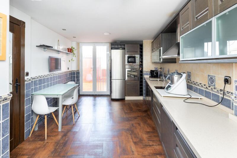 5 soveværelse Duplex til salg