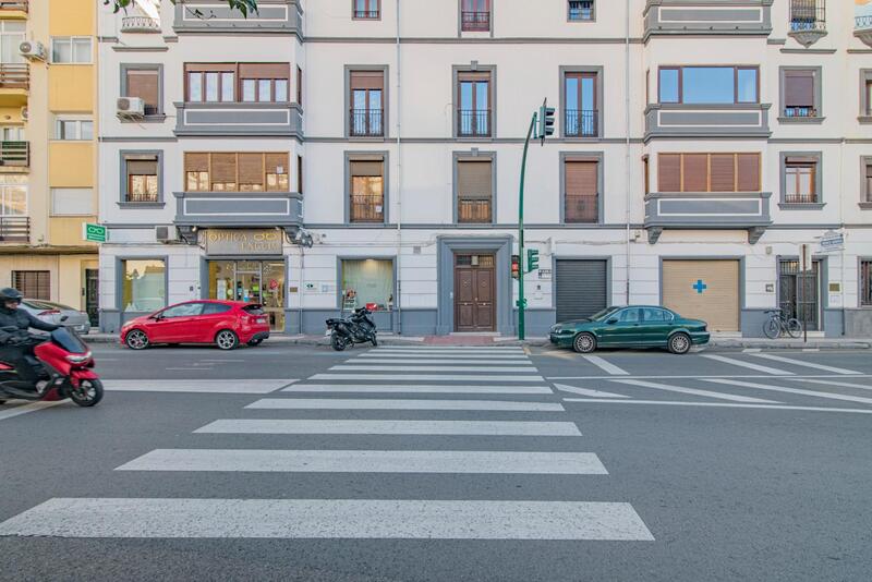 Apartment for sale in Granada, Granada
