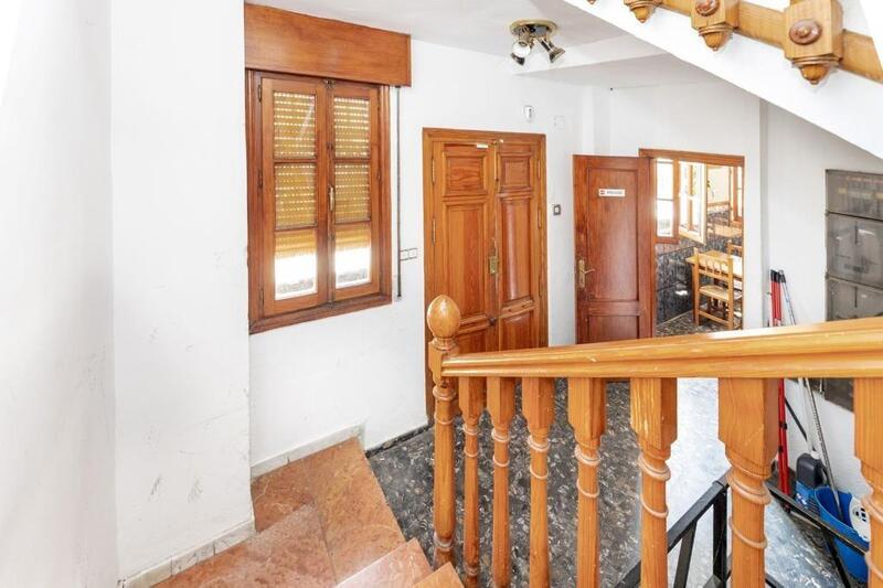 5 soveværelse Duplex til salg