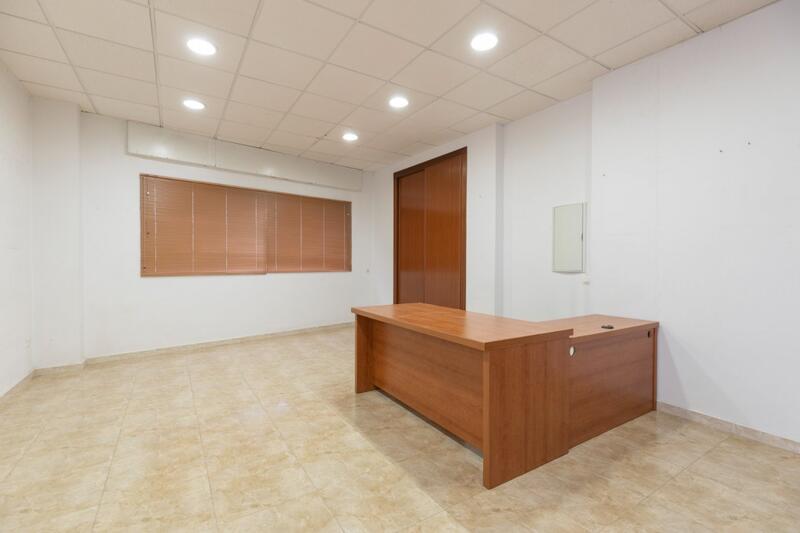 Local Commercial à vendre