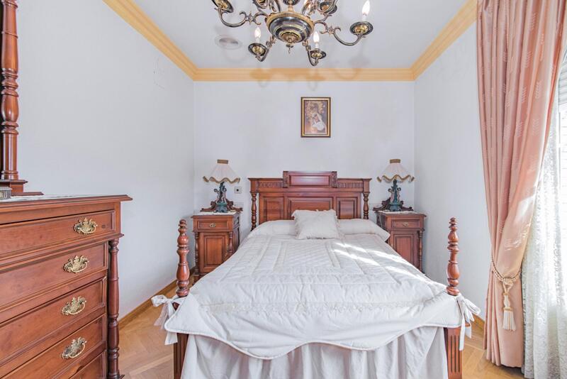 6 Schlafzimmer Villa zu verkaufen