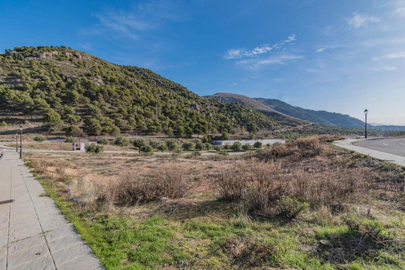 Land for sale in Nivar, Granada