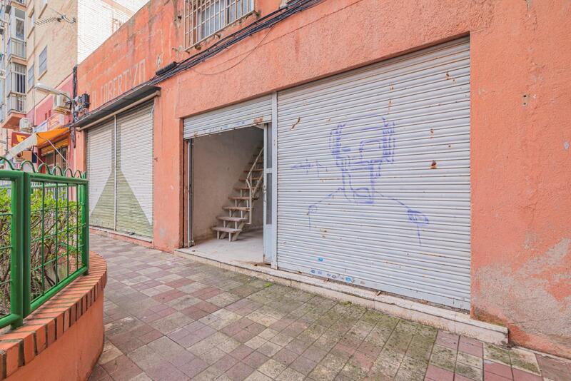 2 bedroom Commercial Property for sale