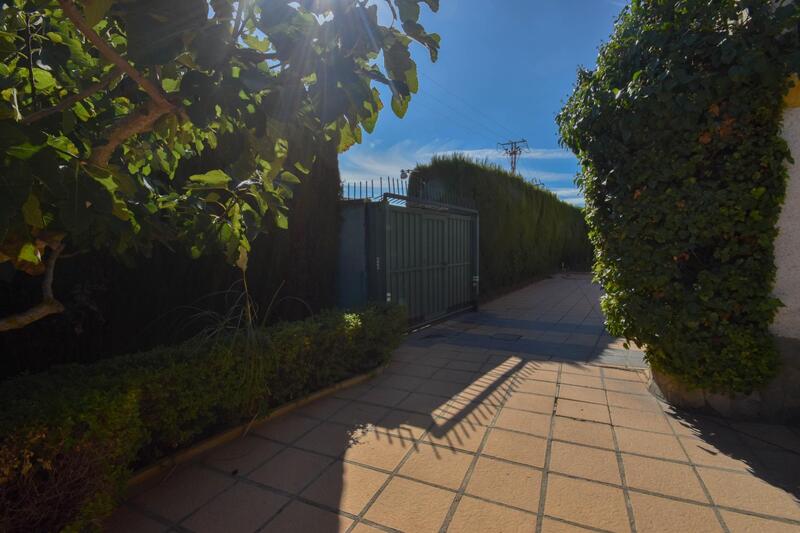 7 bedroom Villa for sale