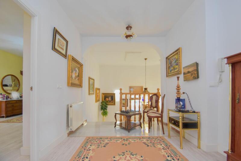 7 bedroom Villa for sale