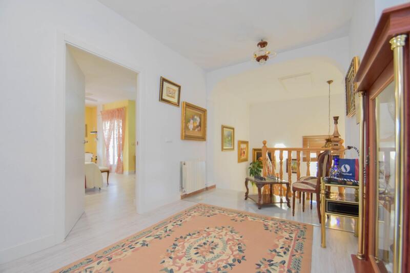 7 bedroom Villa for sale
