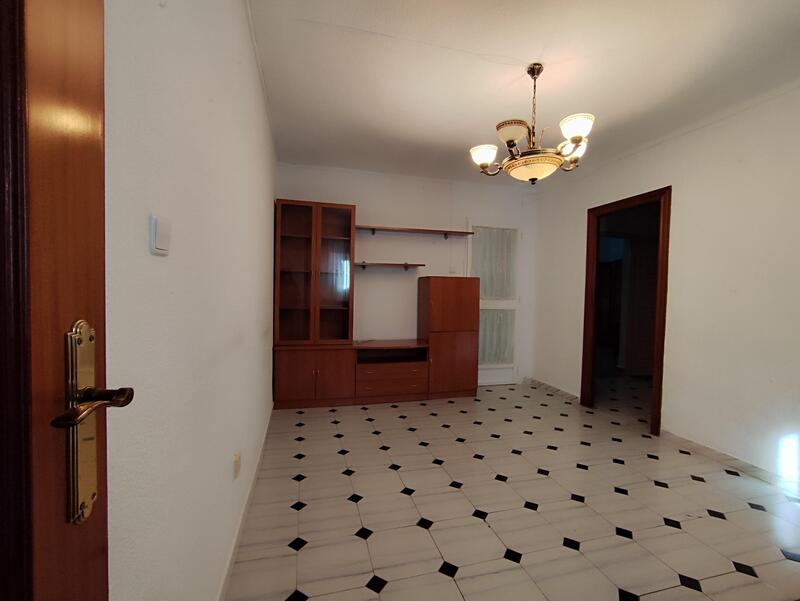 2 Cuarto Casa Cueva en venta