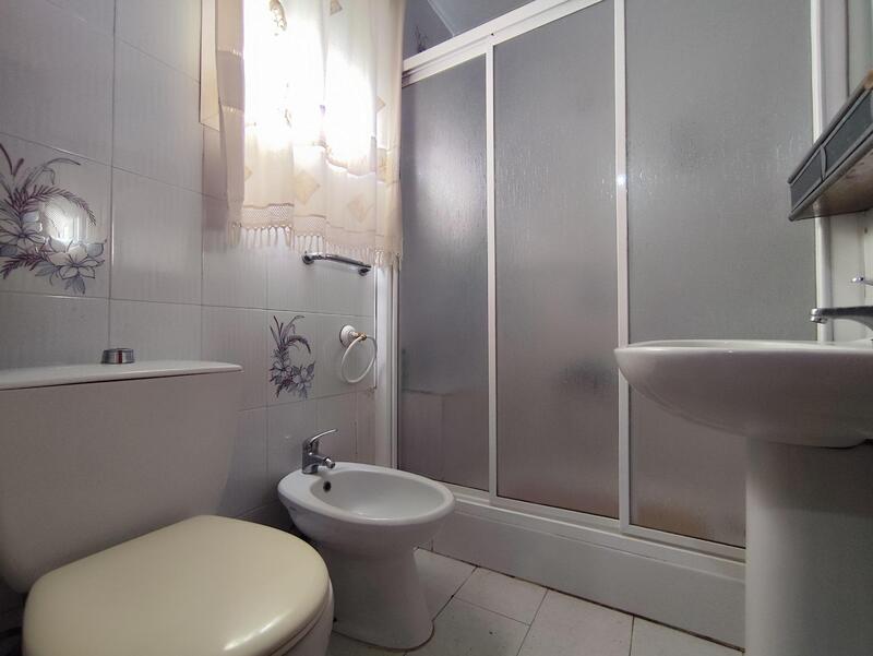 2 Cuarto Casa Cueva en venta
