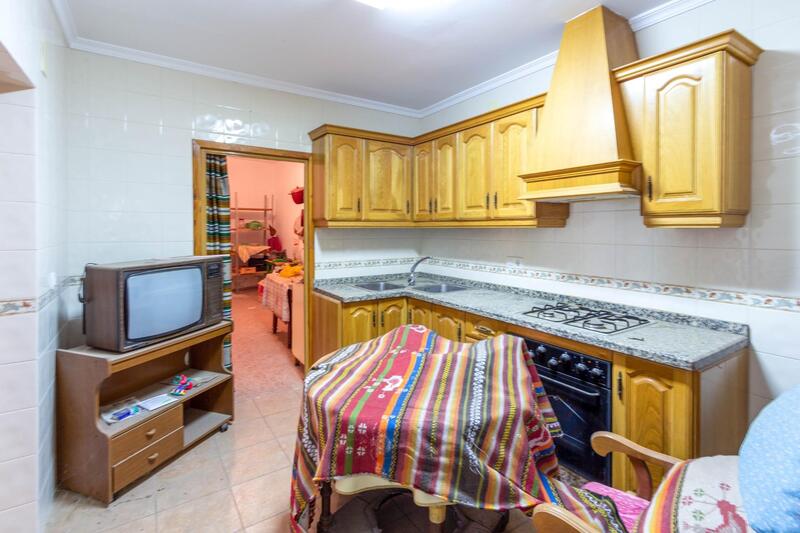 5 slaapkamer Grotwoning Te koop