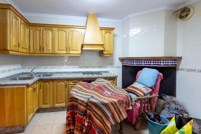 5 slaapkamer Grotwoning Te koop
