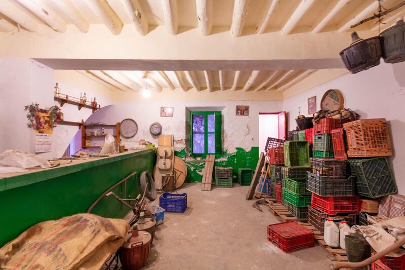 5 slaapkamer Grotwoning Te koop