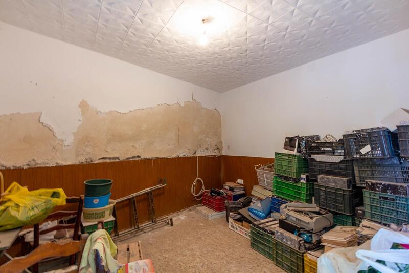 5 slaapkamer Grotwoning Te koop
