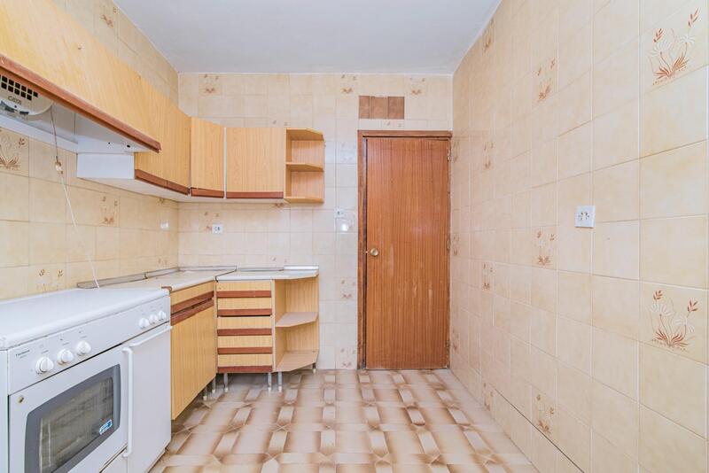 6 soverom Grottehuset til salgs