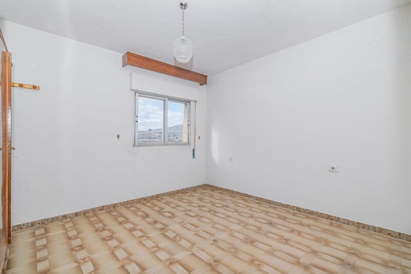 6 soverom Grottehuset til salgs