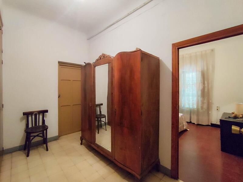 10 Cuarto Casa Cueva en venta