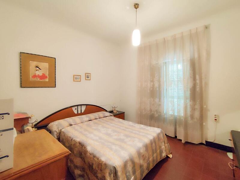 10 Cuarto Casa Cueva en venta