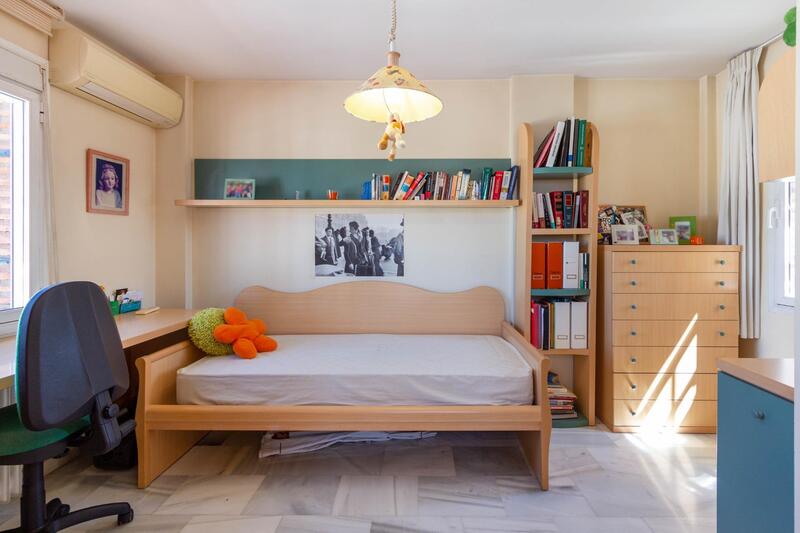 6 soverom Grottehuset til salgs