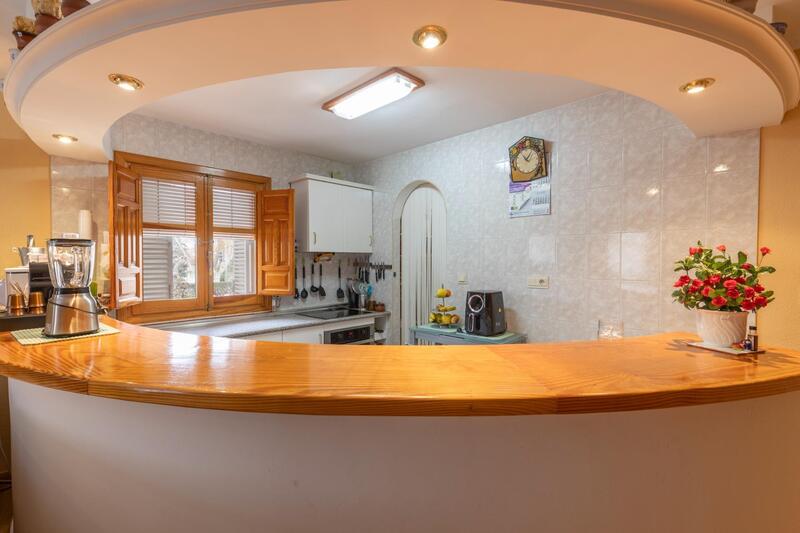 8 Cuarto Villa en venta