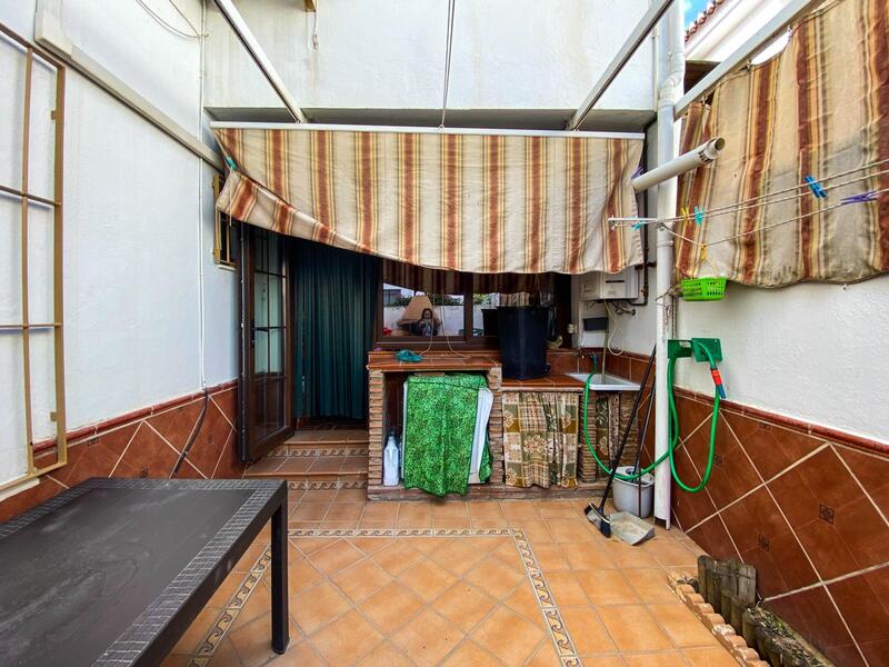 4 soverom Grottehuset til salgs