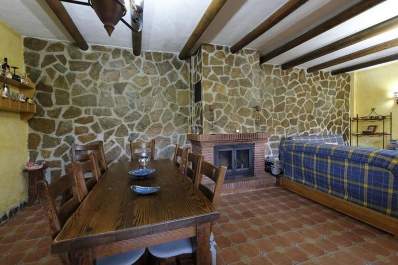 2 Schlafzimmer Landhaus zu verkaufen