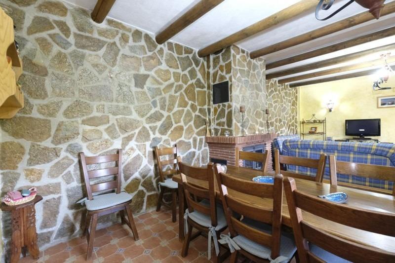 2 Schlafzimmer Landhaus zu verkaufen