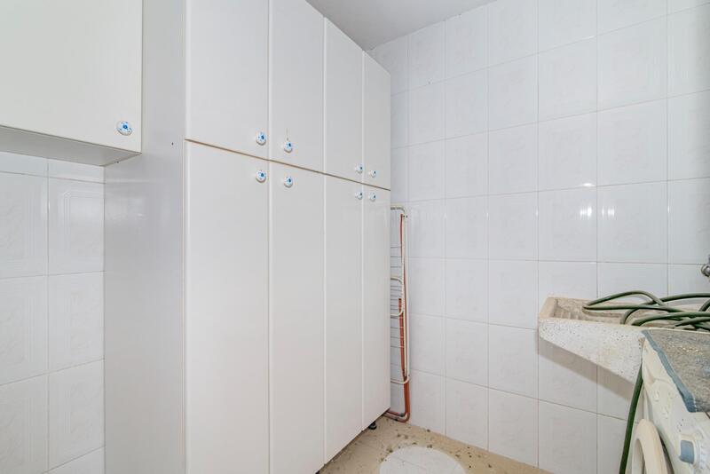 3 slaapkamer Grotwoning Te koop