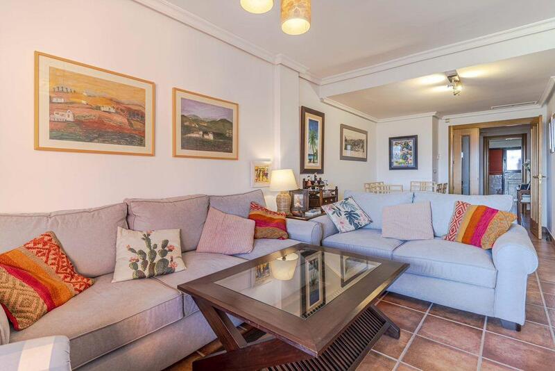3 bedroom Apartment for sale