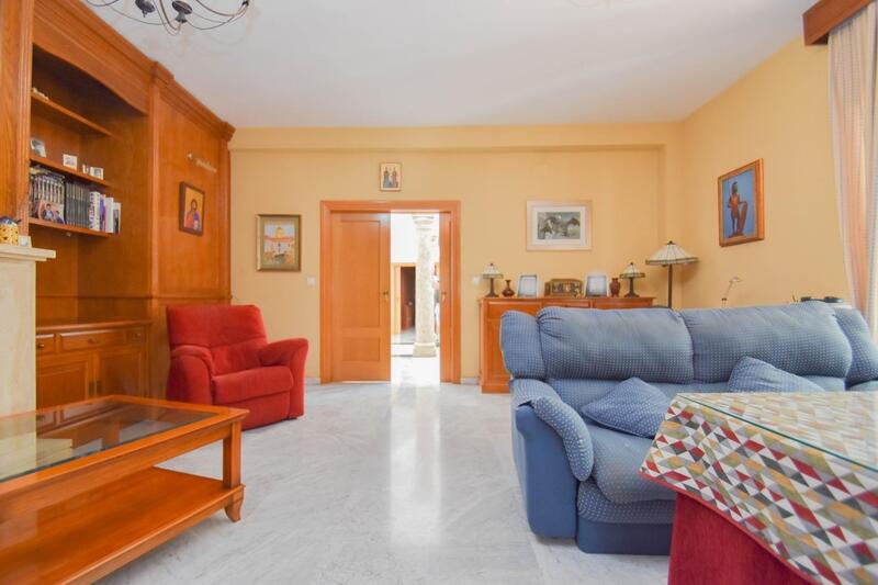 6 Schlafzimmer Villa zu verkaufen