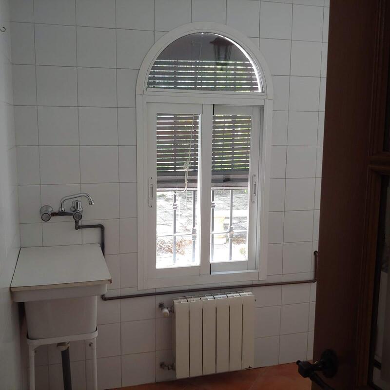 6 Schlafzimmer Villa zu verkaufen
