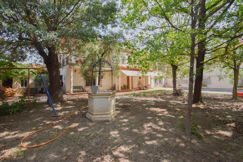 6 Schlafzimmer Villa zu verkaufen