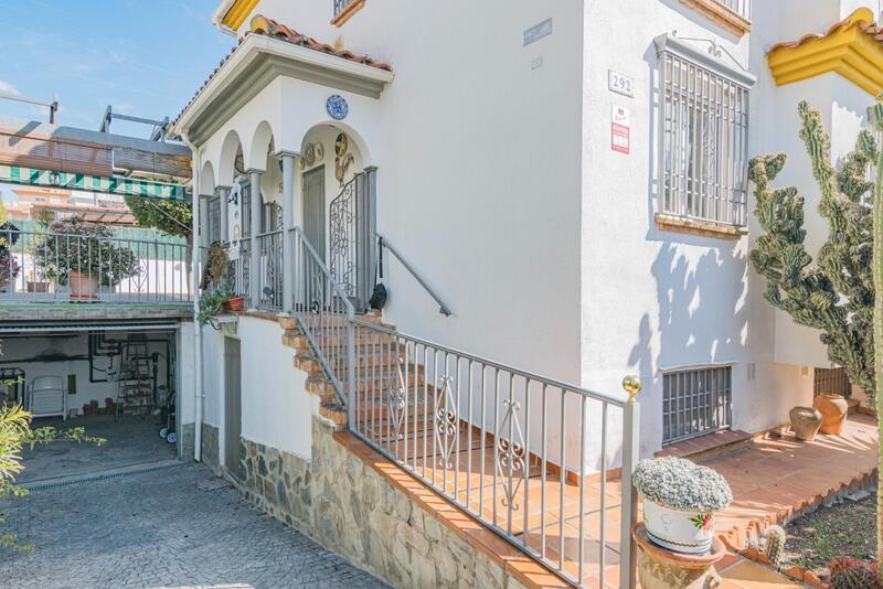 4 chambre Villa à vendre