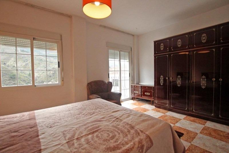 7 Cuarto Casa Cueva en venta