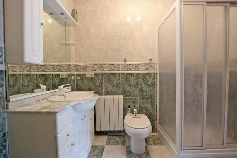 7 Cuarto Casa Cueva en venta