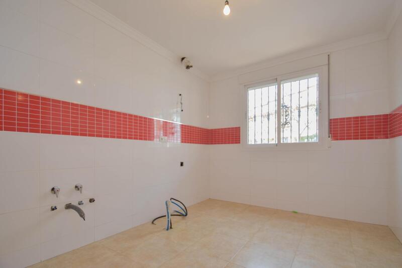 3 slaapkamer Grotwoning Te koop