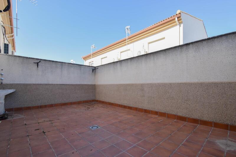 3 soverom Grottehuset til salgs