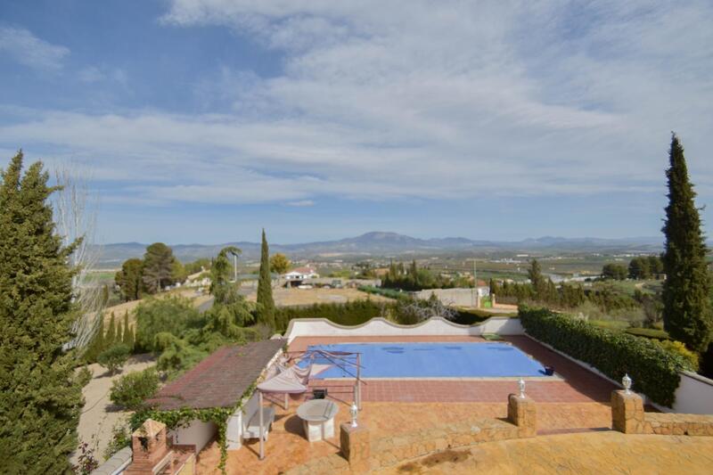 5 bedroom Villa for sale