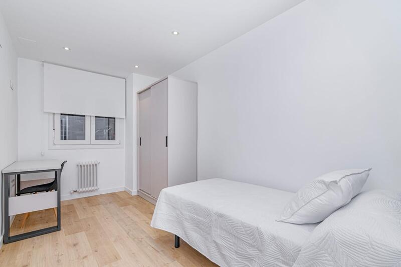4 bedroom Apartment for sale